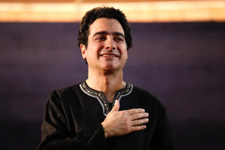 homayoun-shajarian-biography-zademohamad-2