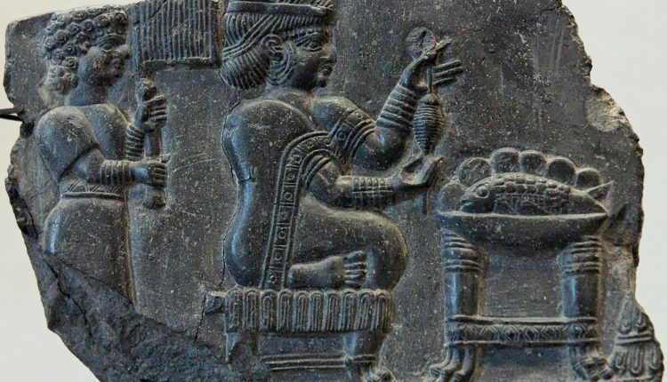 Relief_spinner_Louvre_Sb2834-750x430